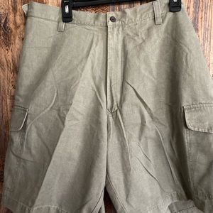 NWT Natural issue shorts size w 40 tan